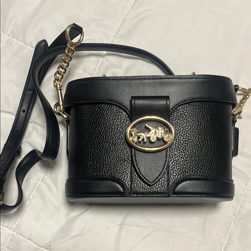 LIKE NEW - Coach Black Leather Crossbody Bag